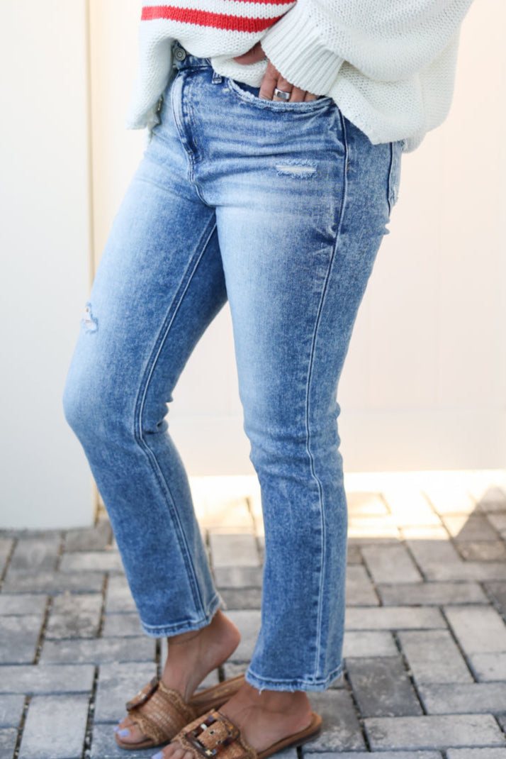 Flying Monkey Conveniently Crop Slim Straight Jeans