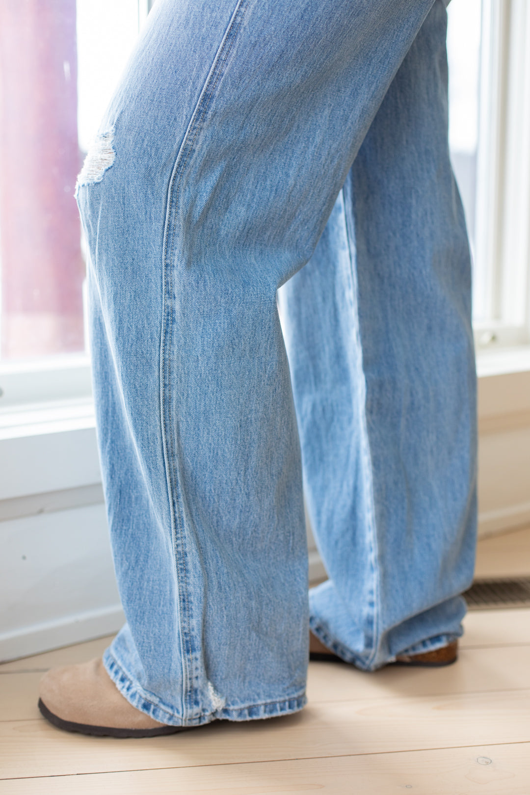 Vervet Baggy Wide Leg Jeans - Geneology| FINAL SALE