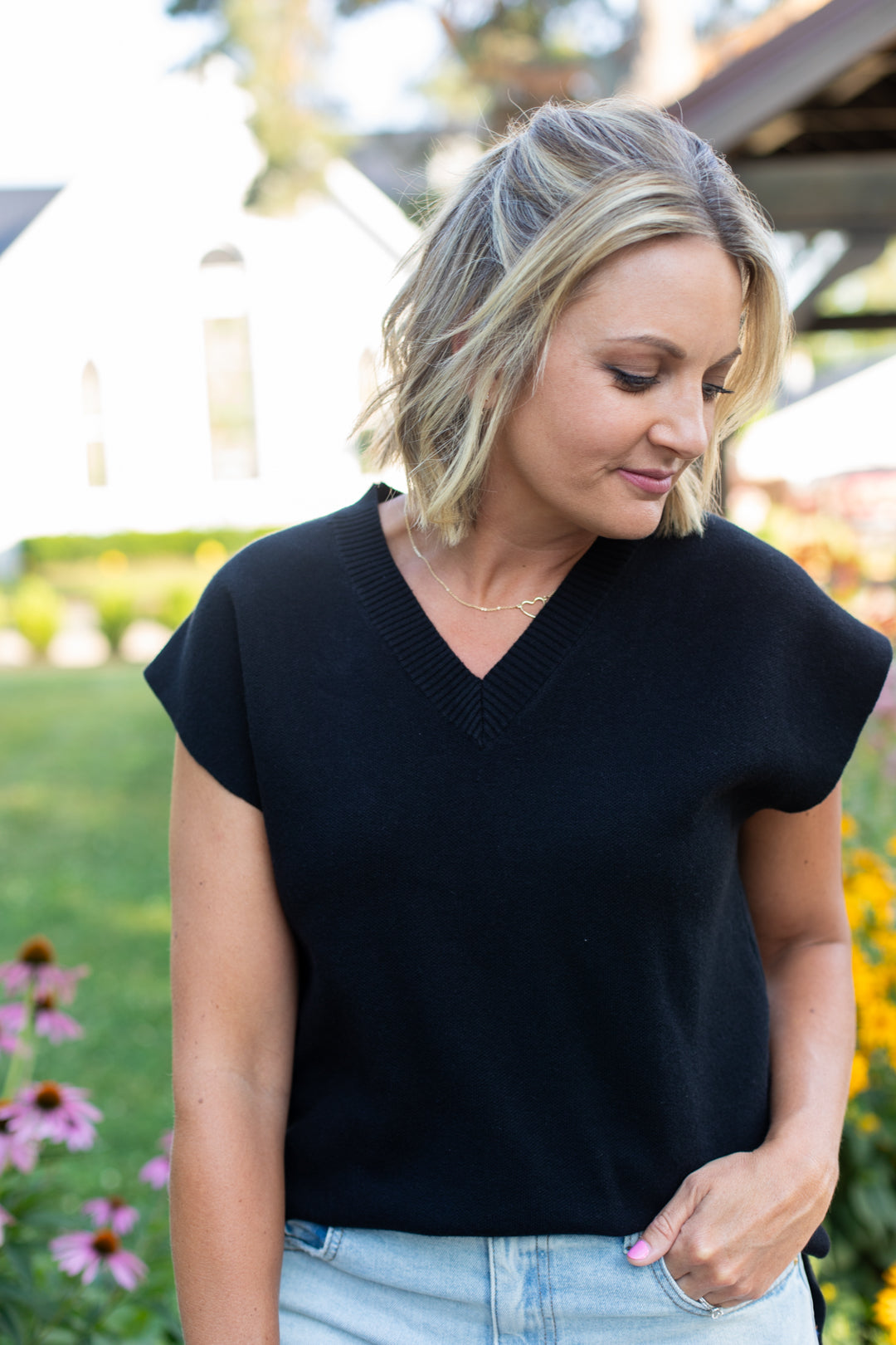 Set & Go V Neck Sweater Vest