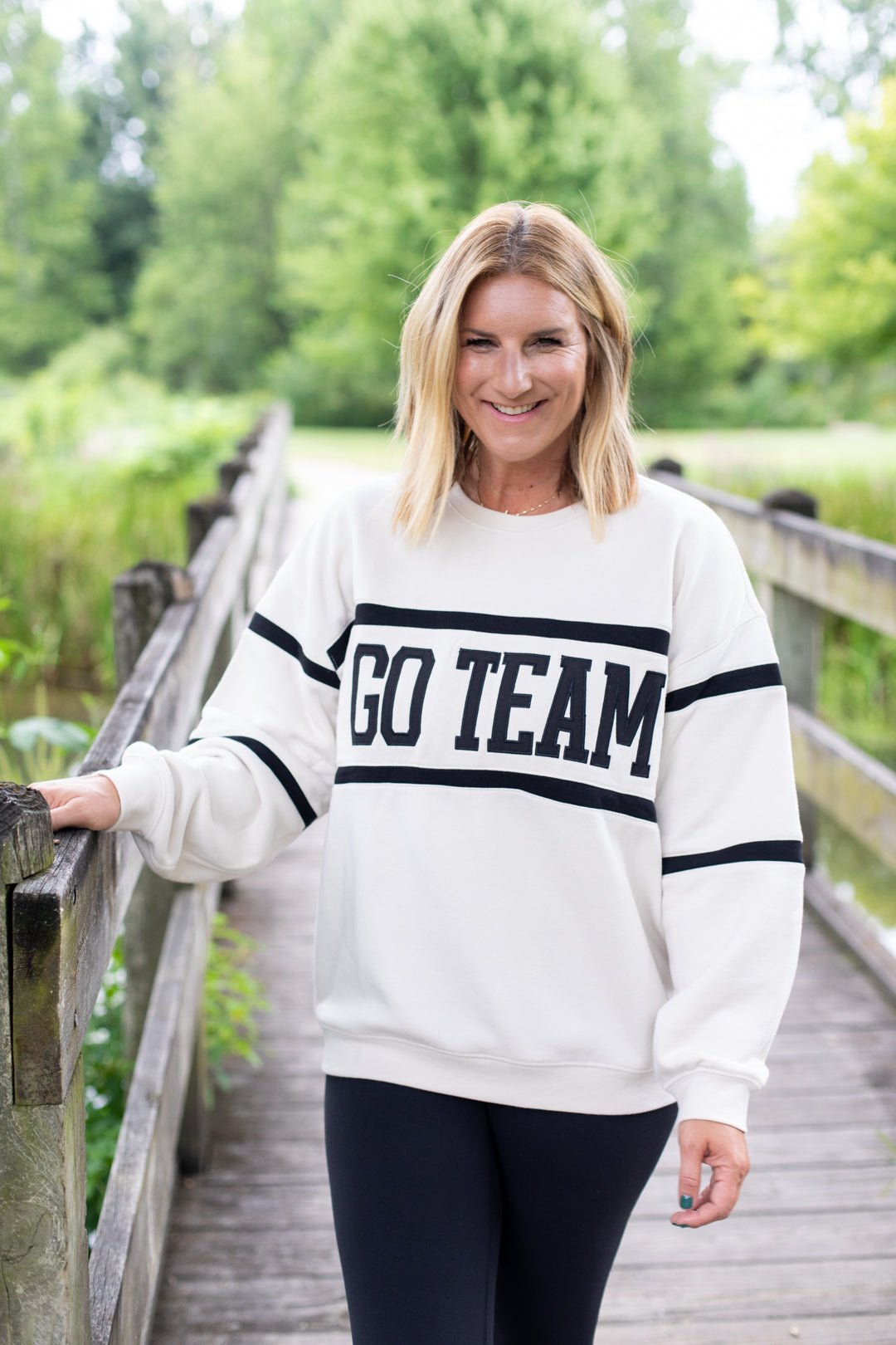 GO TEAM Pullover