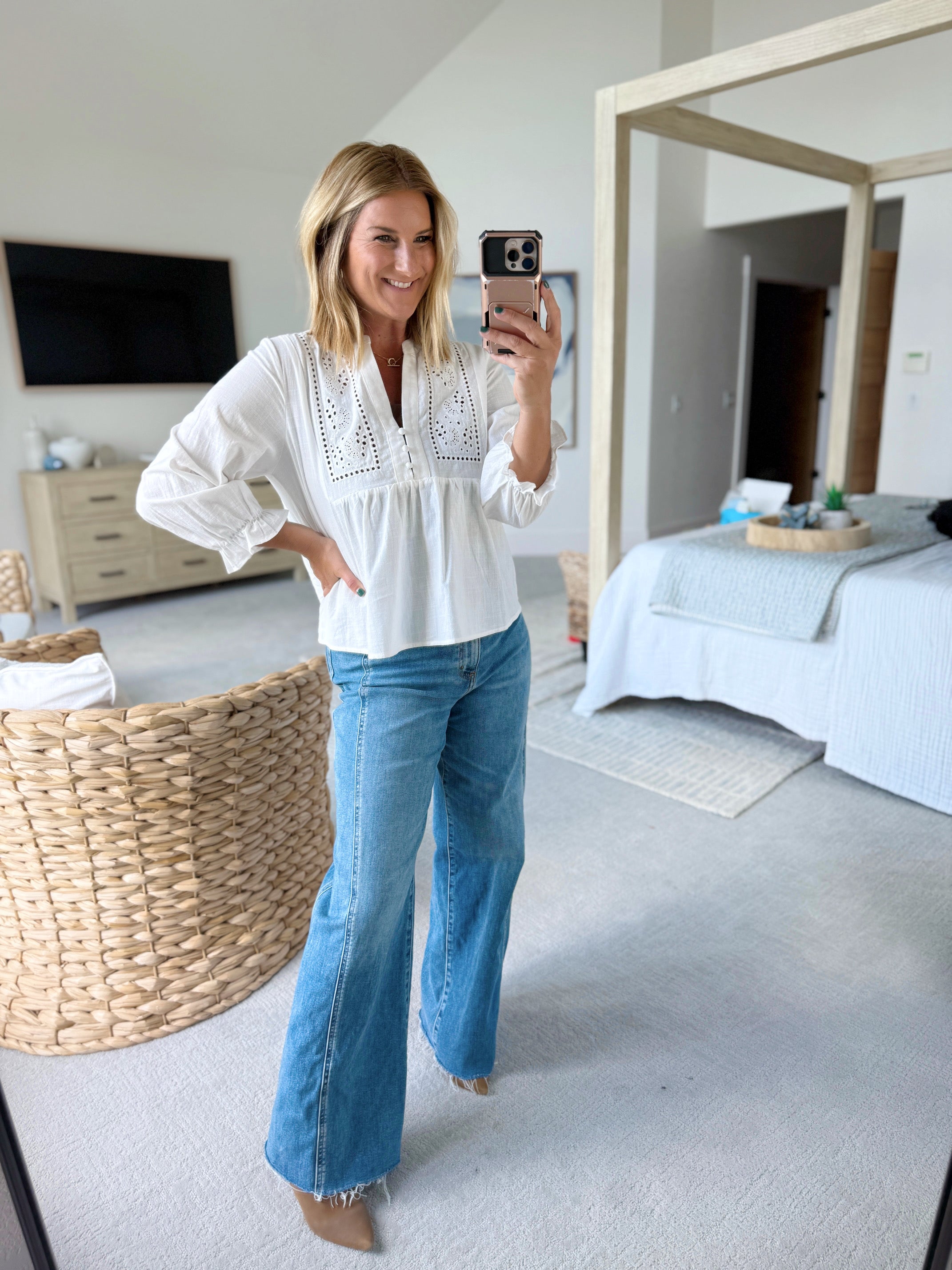 Whitley Eyelet Linen Top