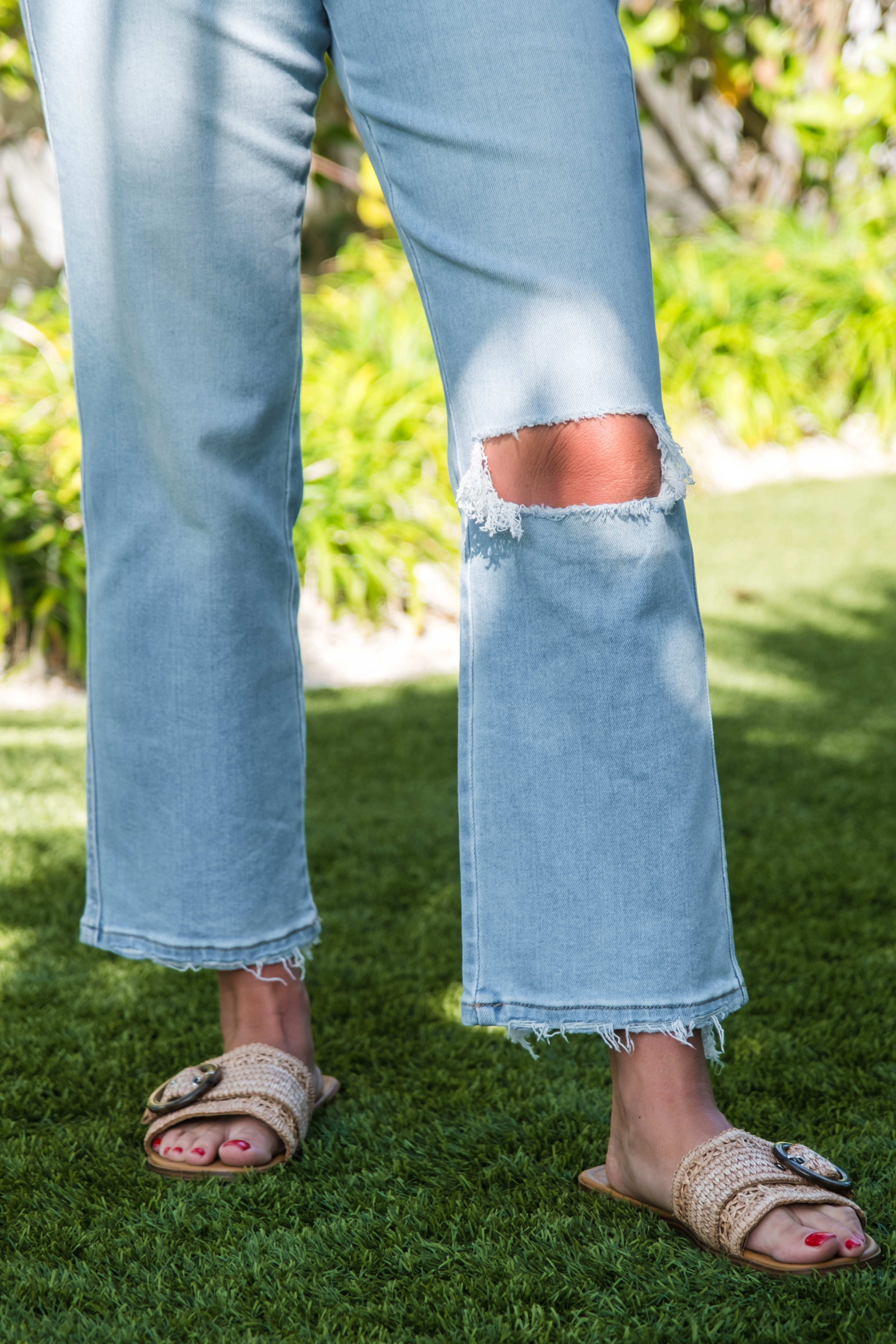 Vervet High Rise Distressed Straight Jeans