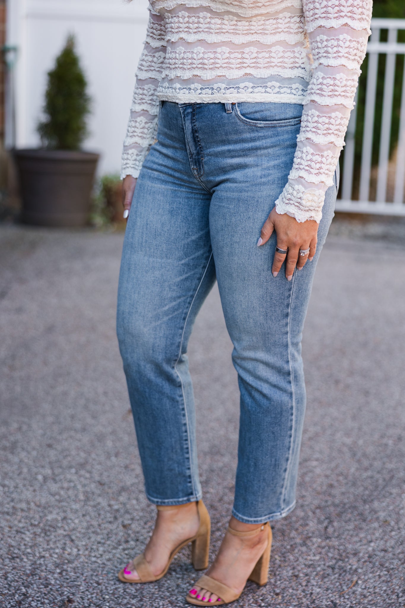 Hidden Jeans Mid Rise Skinny Jeans