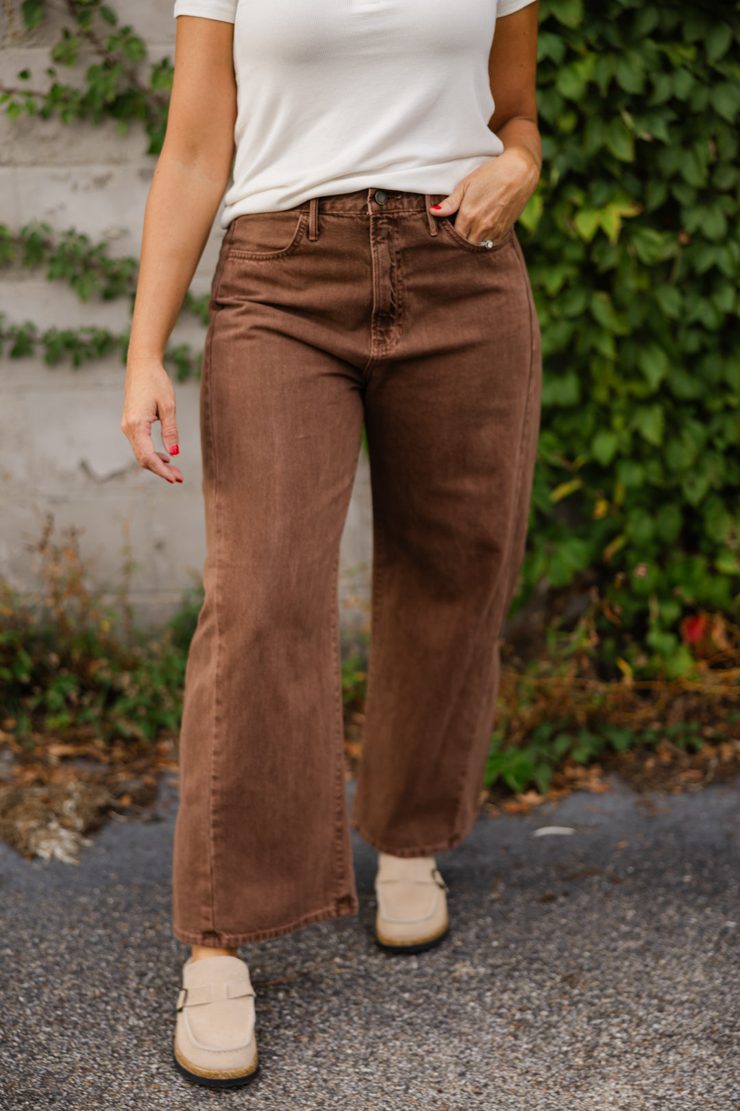 High Rise Twist Seam Barrel Jeans