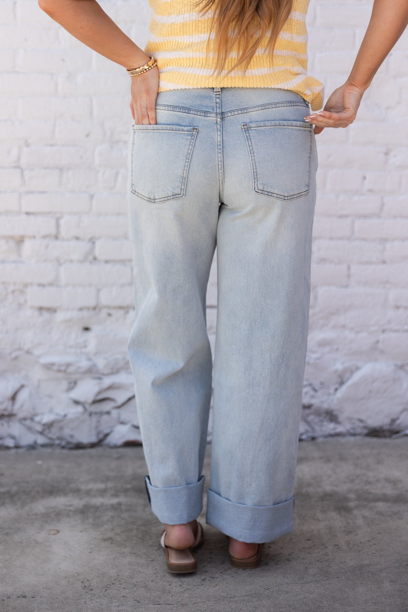Kut from the Kloth Gwen High Rise Cuffed Jeans - Meaning | FINAL SALE