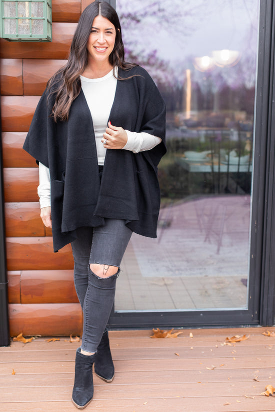 Poncho sweater black 2025