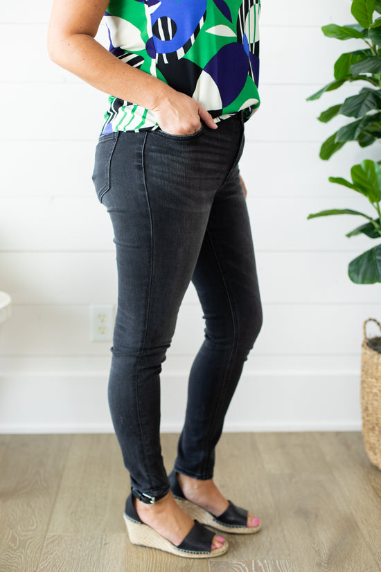 Load image into Gallery viewer, Flying Monkey Boundless High Rise Skinny Jeans
