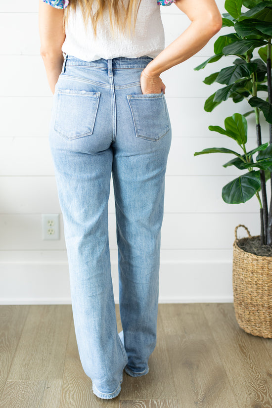 Flying Monkey Dreaming Hill 90s Flare Jeans