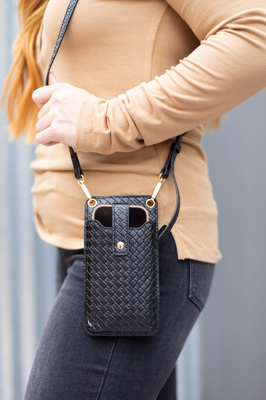 Load image into Gallery viewer, Woven Cell Phone Crossbody
