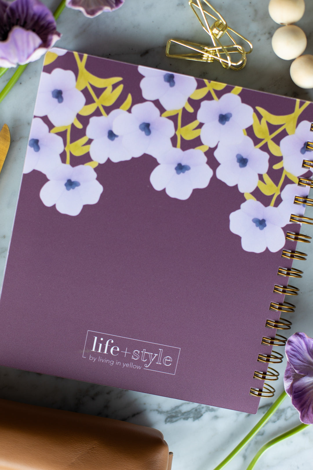 2027 Life + Style Weekly Planner: Bold Blooms