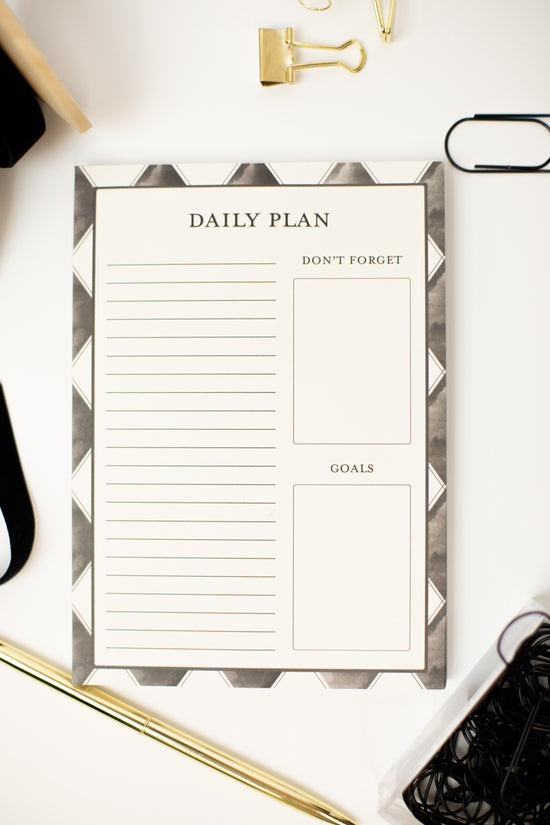 2024 Planner + Notepad Bundle: A Night In Paris