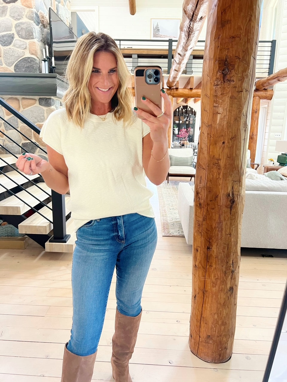 Daphne Cap Sleeve Banded Top