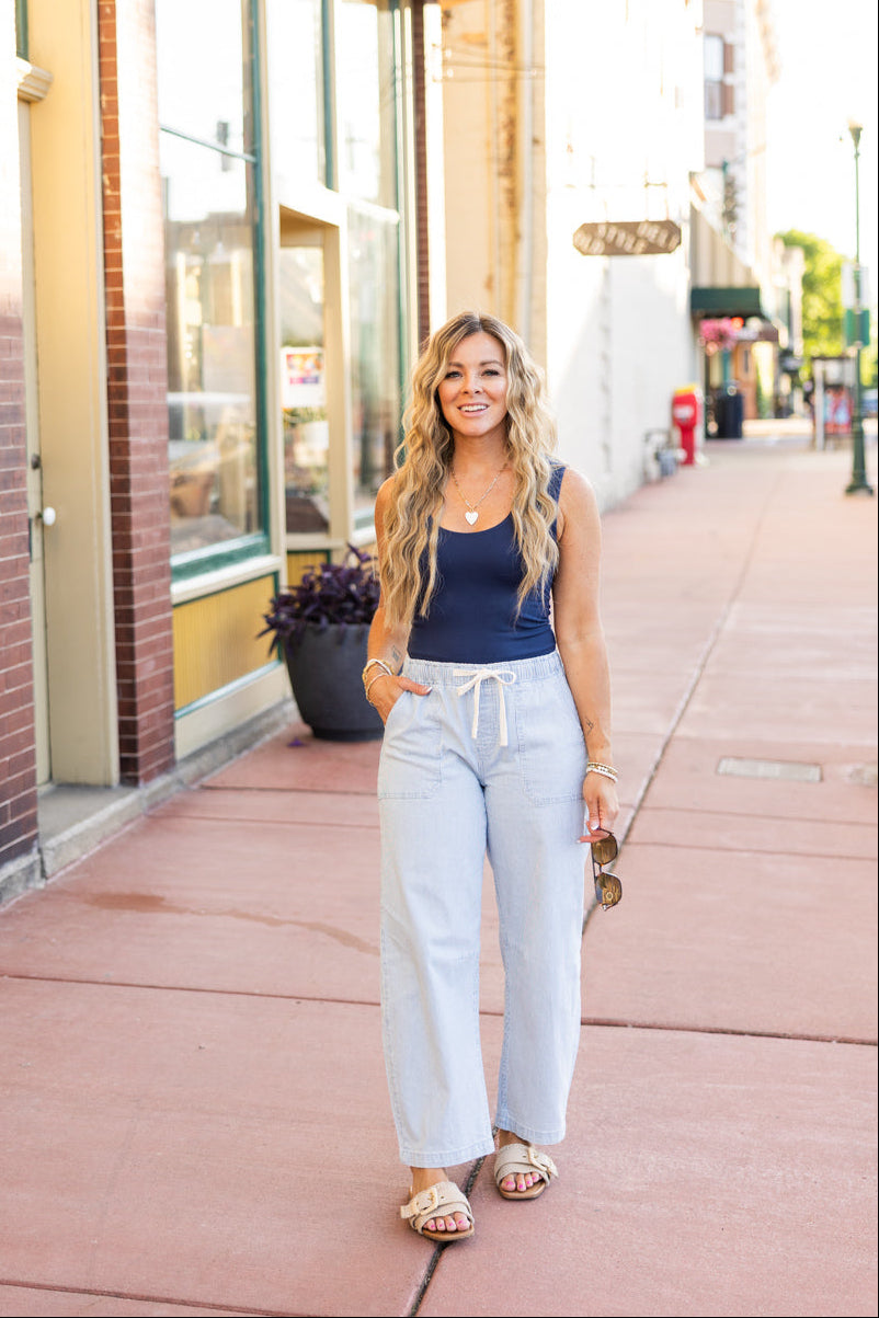 Avril Pants