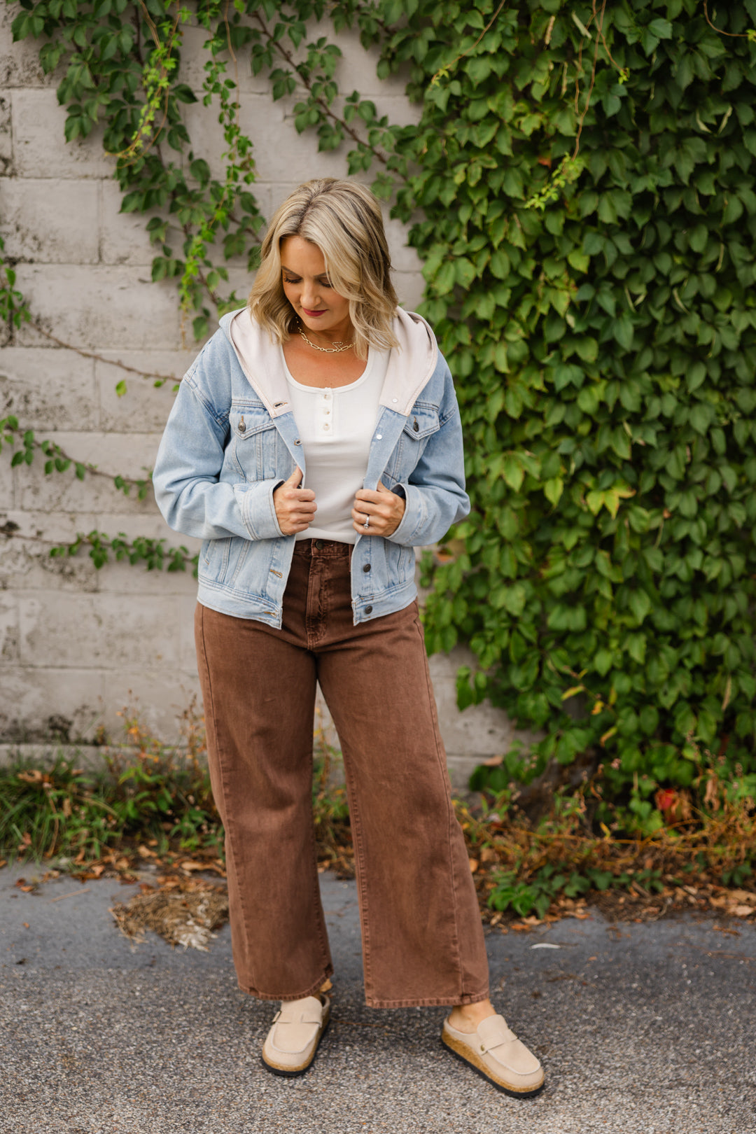 High Rise Twist Seam Barrel Jeans