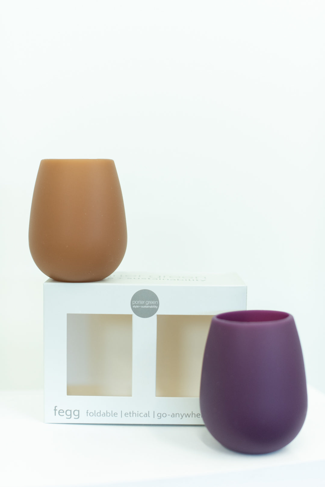 Load image into Gallery viewer, Fegg Silicone Wine Tumblers
