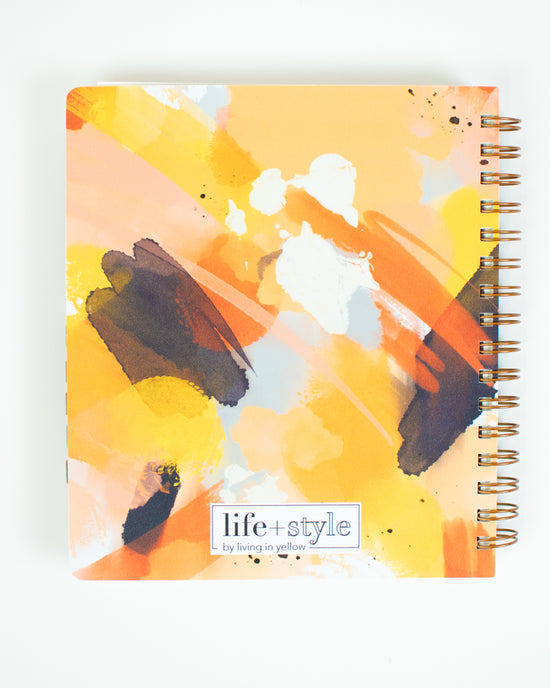 2023 Life + Style Weekly Planner: The Erin