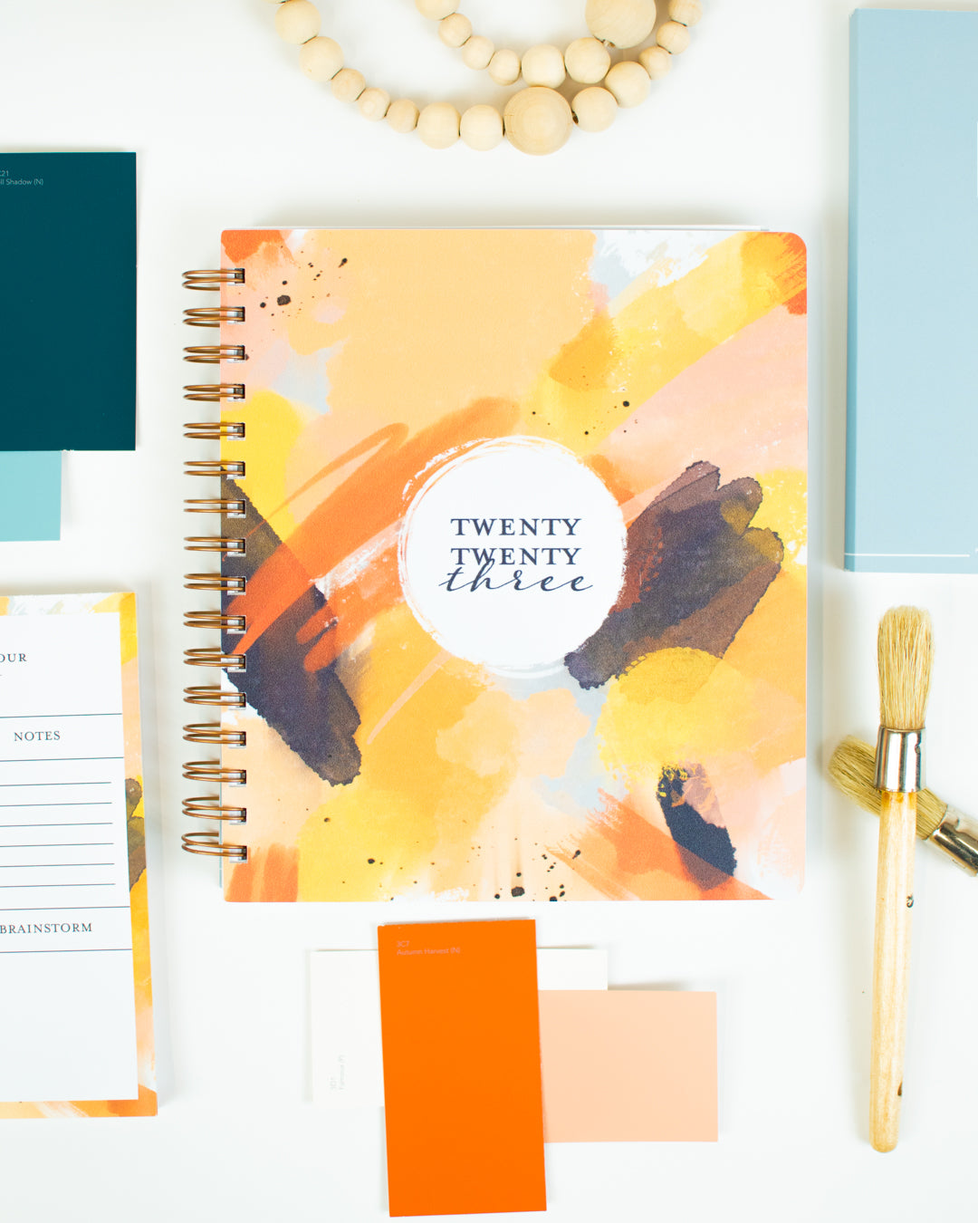 2023 Life + Style Weekly Planner: The Erin