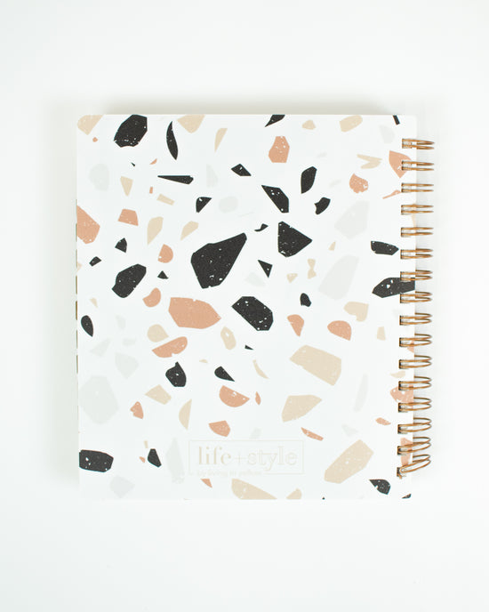 2023 Life + Style Weekly Planner: The Macy